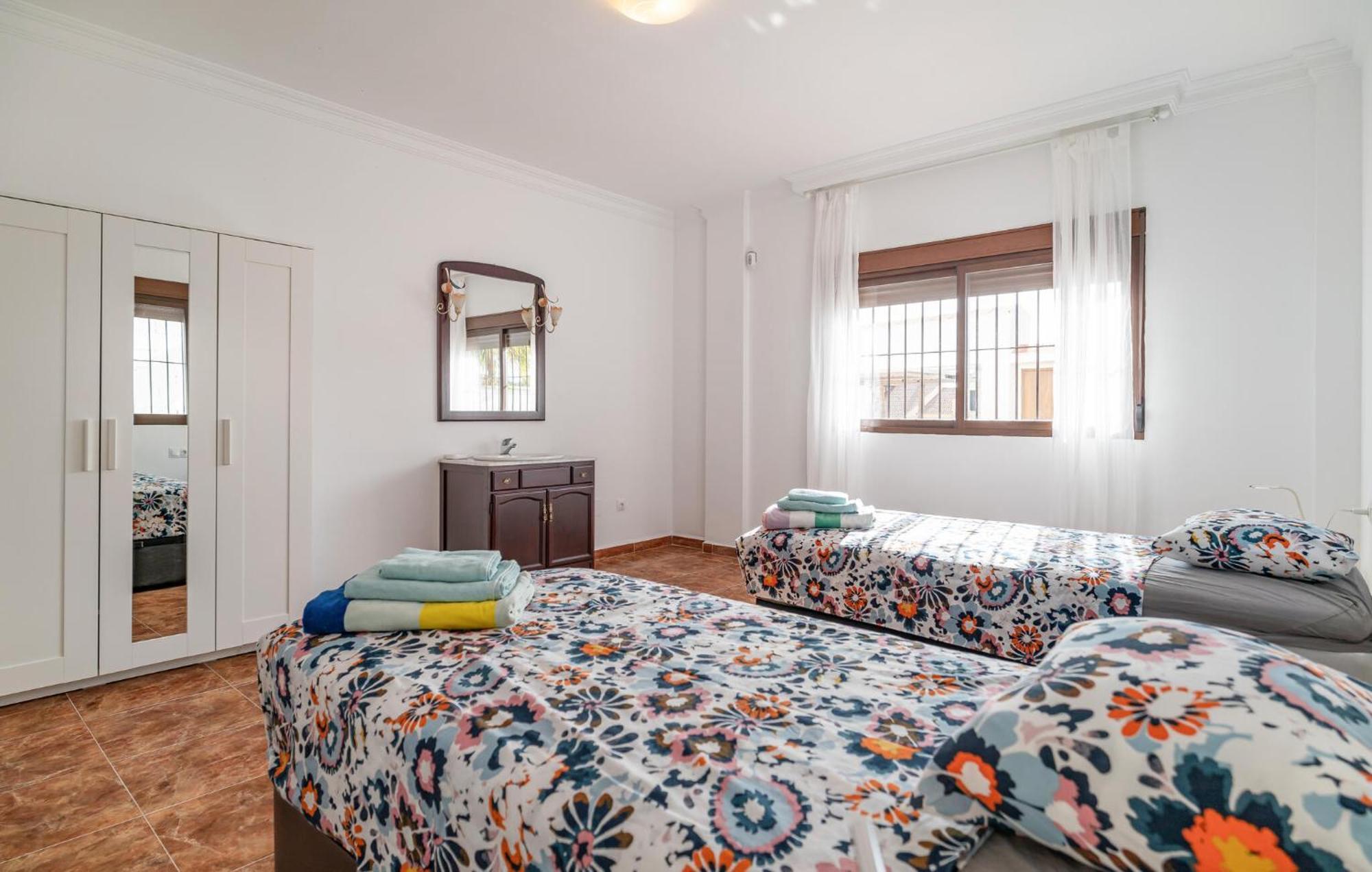 Lovely Home In Benalmadena With Kitchen المظهر الخارجي الصورة